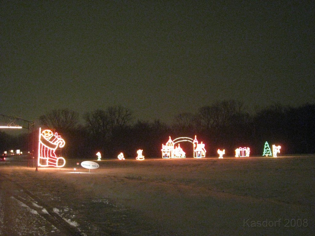 Christmas Lights Hines Drive 2008 070.jpg - The 2008 Wayne County Hines Drive Christmas Light Display. 4.5 miles of Christmas Light Displays and lots of animation!